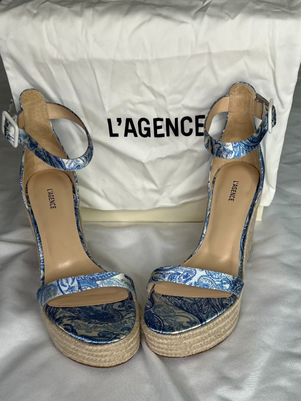L'AGENCE Avice blue and white paisley espadrille wedge sandals Size 8.5 NWOB